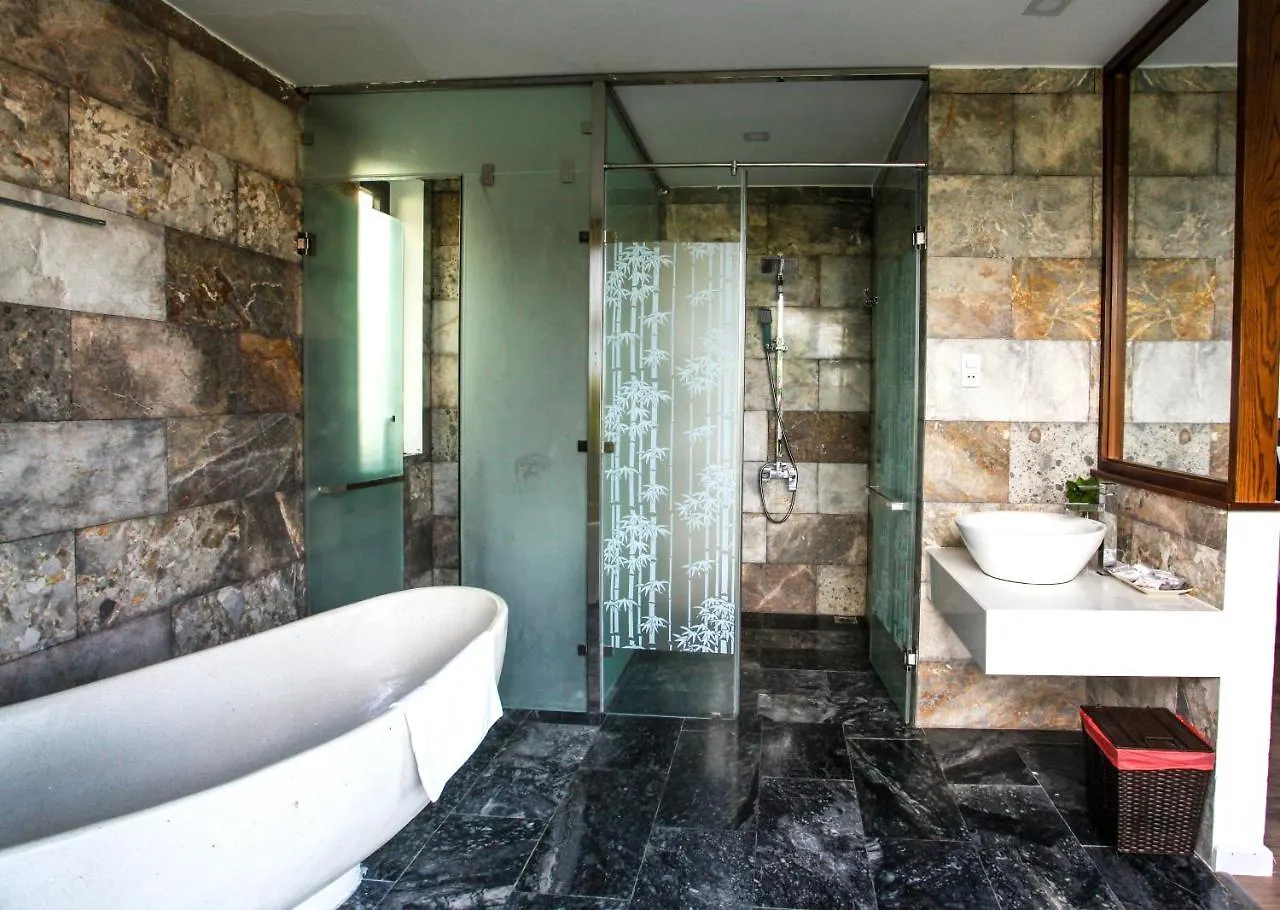 Hoi An Four Seasons Villa